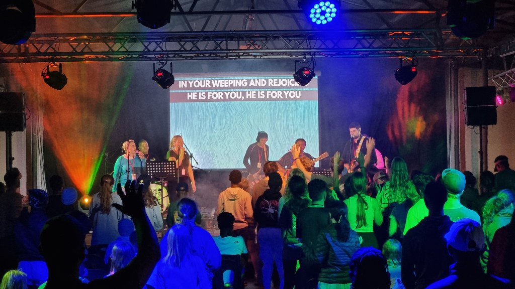 Será que ainda podemos dizer “Feliz Ano Novo”? 